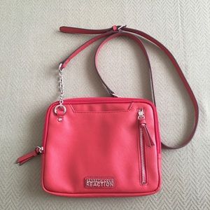 Kenneth Cole Reaction Crossbody Bag